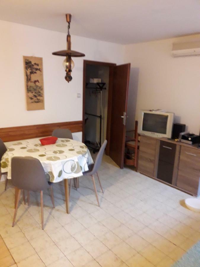 Heart Of Vis And Kut Area Apartman Romandic 外观 照片